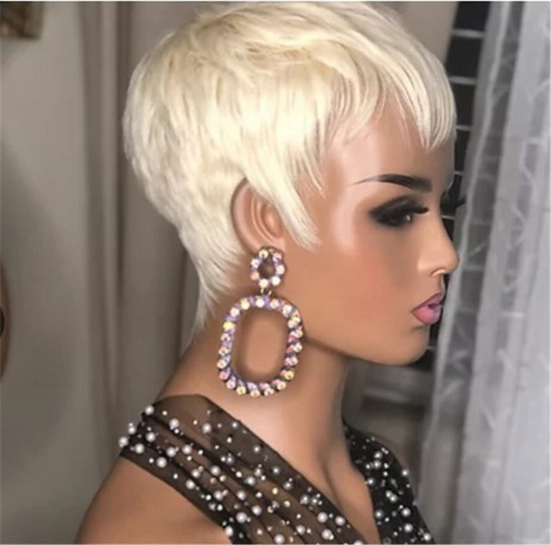 Ladies Fashion Short Straight Hair Golden Synthetic Fluffy High Temperature Silk Wig Hair Set Ladies Fashion Short Straight Hair Golden Synthetic Fluffy High Temperature Silk Wig Hair Set